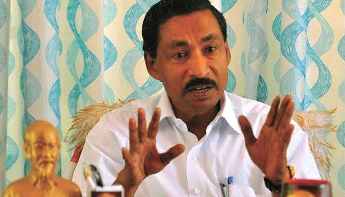 UAPA കേസ്: മുഖ്യമന്ത്രിയുടെ നിലപാടിനെ തള്ളി പി മോഹനന് UAPA കേസ്: മുഖ്യമന്ത്രിയുടെ നിലപാടിനെ തള്ളി പി മോഹനന്
