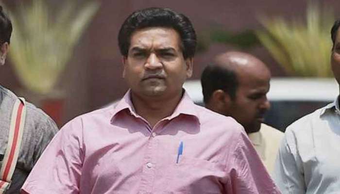 "ഇന്ത്യ പാക് യുദ്ധം ഫെബ്രുവരി 8ന്...." കപില് മിശ്രയ്ക്ക് വിലക്ക്! "ഇന്ത്യ പാക് യുദ്ധം ഫെബ്രുവരി 8ന്...." കപില് മിശ്രയ്ക്ക് വിലക്ക്!