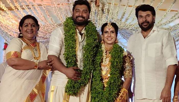 ജയഭാരതിയുടെ മകന് കൃഷ് വിവാഹിതനായി;സാന്നിധ്യമായി മമ്മൂക്ക! ജയഭാരതിയുടെ മകന് കൃഷ് വിവാഹിതനായി;സാന്നിധ്യമായി മമ്മൂക്ക!