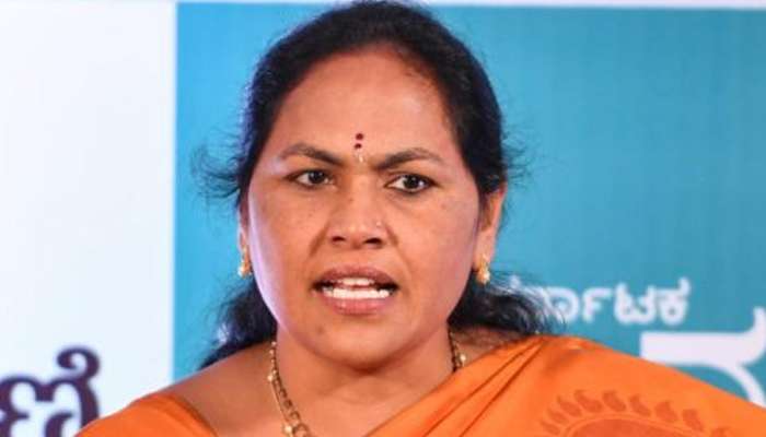 മലയാളികളെ സൂക്ഷിക്കണം -വിവാദപ്രസ്താവനയുമായി ശോഭ കരന്തലജെ! മലയാളികളെ സൂക്ഷിക്കണം -വിവാദപ്രസ്താവനയുമായി ശോഭ കരന്തലജെ!