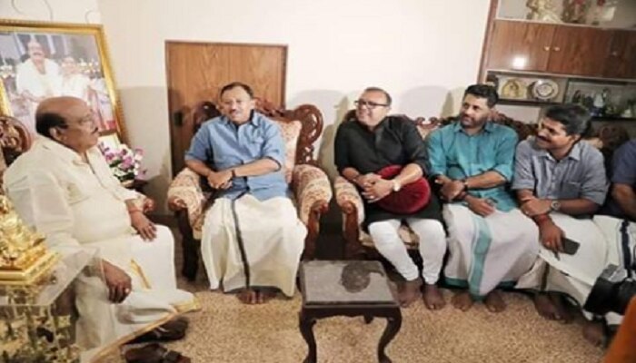 സെന്കുമാറിനെയും സുഭാഷ് വാസുവിനെയും തള്ളി പറഞ്ഞ മുരളീധരന് നന്ദിയെന്ന് തുഷാര് ! സെന്കുമാറിനെയും സുഭാഷ് വാസുവിനെയും തള്ളി പറഞ്ഞ മുരളീധരന് നന്ദിയെന്ന് തുഷാര് !