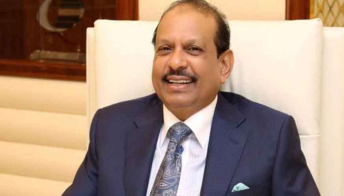Corona പ്രതിരോധത്തിനായി കൈകോർത്ത് യൂസഫലിയും Corona പ്രതിരോധത്തിനായി കൈകോർത്ത് യൂസഫലിയും