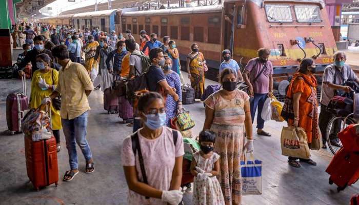 സ്പെഷ്യല്‍ ട്രെയിന്‍ കേരളത്തില്‍; യാത്രക്കാരില്‍ കൊറോണ ലക്ഷണങ്ങള്‍! 