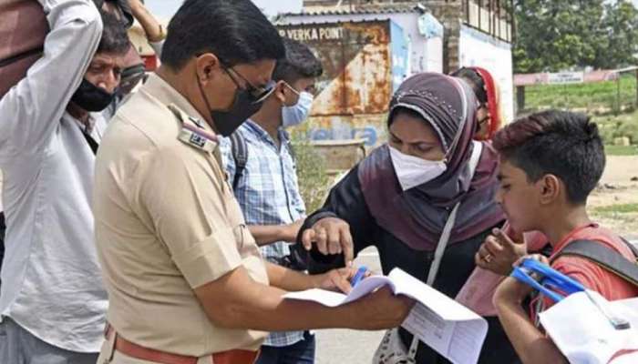 'മാസ്ക് ഇല്ലേ, എങ്കിൽ എമ്പോസിഷൻ എഴുതാൻ തയ്യാറായിക്കൊള്ളൂ' 