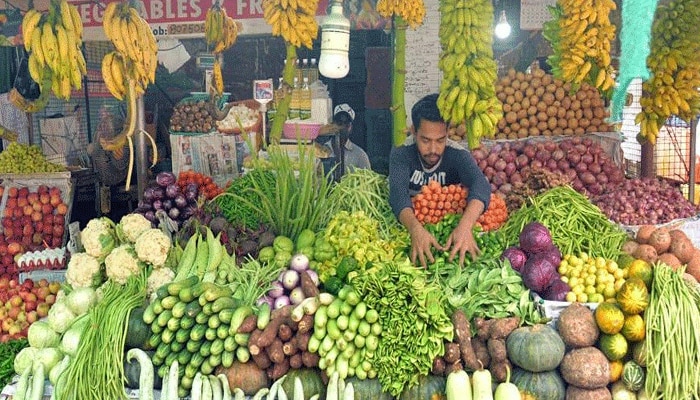 Onam: ഓണ വിപണി ഉണര്‍ന്നു,  കടകള്‍ക്ക് രാത്രി 9 മണിവരെ തുറന്നു പ്രവര്‍ത്തിക്കാം