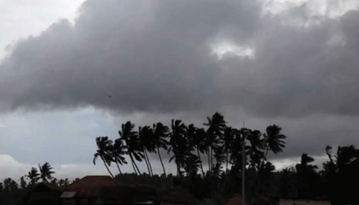 കേരളത്തില്‍ തിങ്കളാഴ്ച വരെ ഇടിമിന്നലോട് കൂടിയ കനത്ത മഴ,  നിരവധി ജില്ലകളില്‍ Yellow Alert 