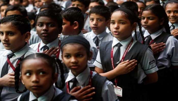Abu Dhabi Schools,Covid Test For Students : 12 വയസ്സിനു മുകളിലുള്ള മുഴുവൻ വിദ്യാർഥികൾക്കും,അധ്യാപകർക്കും കോവിഡ് പരിശോധന