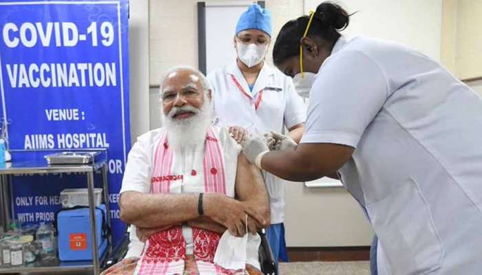 Corona Vaccine: കൊറോണ വാക്‌സിന്റെ ആദ്യ ഡോസ് സ്വീകരിച്ച് PM Modi