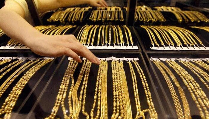 Gold rate: സ്വര്‍ണവിലയില്‍  മാറ്റമില്ലാതെ തുടര്‍ച്ചയായ നാലാം ദിനം,  ആഭരണങ്ങള്‍ വാങ്ങാന്‍ വൈകേണ്ട 