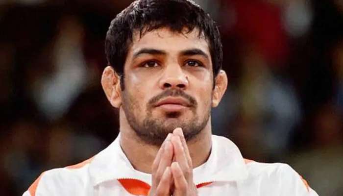 Wrestling താരം Sushil Kumar നെ കുറിച്ച് വിവരം നൽകുന്നവർക്ക് 1 ലക്ഷം രൂപ പ്രതിഫലം പ്രഖ്യാപിച്ച് ഡൽഹി പൊലീസ്