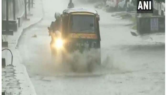 Kerala Weather Update : സംസ്ഥാനത്ത് ശക്തമായ മഴയ്ക്ക് സാധ്യത; വിവിധ ജില്ലകളിൽ  യെല്ലോ അലേർട്ട്