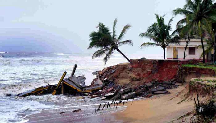 Heavy Rain in Kerala: കടലാക്രമണത്തിന് സാധ്യത; മത്സ്യത്തൊഴിലാളികൾ ജാ​ഗ്രത പാലിക്കണമെന്ന് നിർദേശം