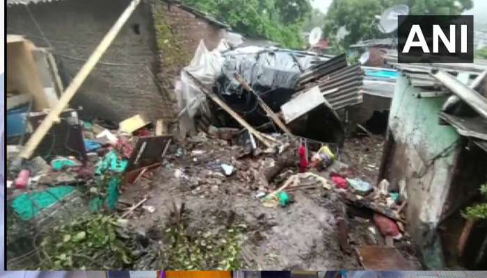 Heavy Rain : മുംബൈയിൽ ശക്തമായ മഴയെ തുടർന്നുണ്ടായ മണ്ണിടിച്ചിലിൽ 11 പേർ മരണപ്പെട്ടു