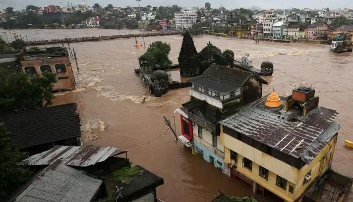 Maharashtra Landslide :  മഹാരാഷ്ട്രയിലെ റായ്‌ഗഡിൽ മണ്ണിടിച്ചിലിനെ തുടർന്ന് 36 പേർ മരിച്ചു