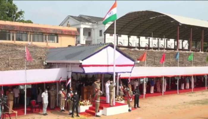 Independence Day 2021: സ്വാതന്ത്ര്യ ദിനത്തിൽ ദേശീയ പതാക ഉയർത്തി മുഖ്യമന്ത്രി