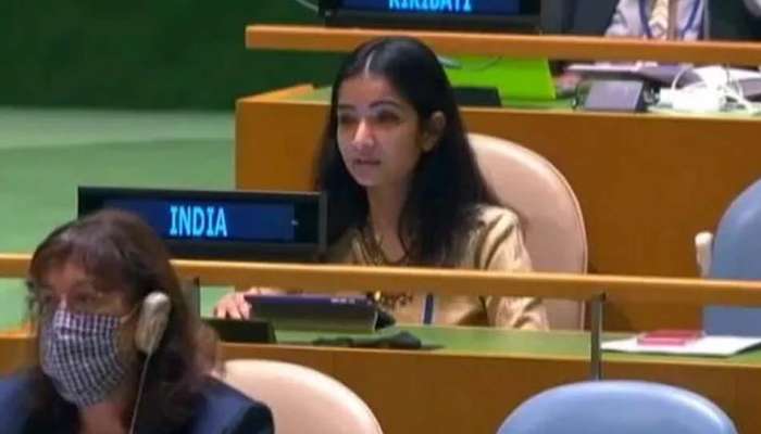 UN General Assembly : പാക്കിസ്ഥാൻ തീവ്രവാദികളെ പിന്തുണയ്ക്കുന്നുവെന്ന് യുഎന്നിൽ ഇന്ത്യ; കാശ്മീരിൽ നിന്ന് ഉടൻ ഒഴിയണമെന്നും ആവശ്യം