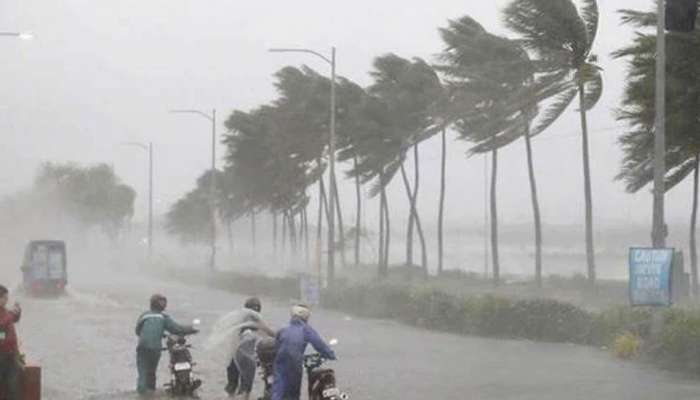 Cyclone Gulab:  ആന്ധ്ര-ഒഡീഷ തീരങ്ങളിൽ വ്യാപക നാശം; കേരളത്തിലും ശക്തമായ മഴ; 6 ജില്ലകളിൽ യെല്ലോ അലർട്ട്