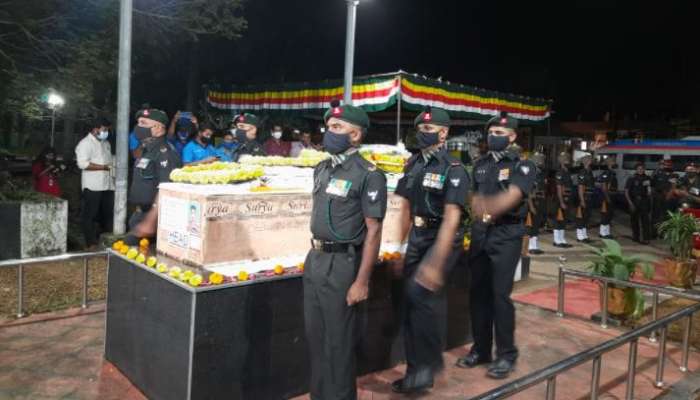 Martyr Vaishak| ധീര ജവാൻ വൈശാഖിന്റെ സംസ്കാരം ഇന്ന്, മൃതദേഹം തിരുവനന്തപുരത്ത് എത്തിച്ചപ്പോൾ