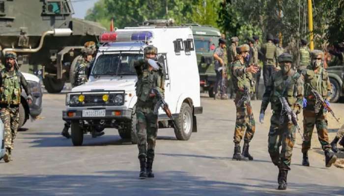 Encounter in Poonch District: പൂഞ്ചിൽ ഏറ്റുമുട്ടൽ; JCO ഉൾപ്പെടെ 2 സൈനികർക്ക് വീരമൃത്യു  