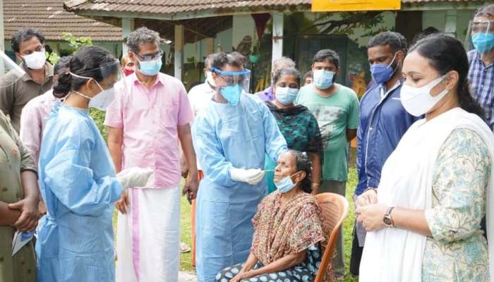 Flood Relief Camp : ക്യാമ്പുകളില്‍ കോവിഡ് പകരാതിരിക്കാന്‍ പ്രത്യേക ജാഗ്രത വേണമെന്ന് മന്ത്രി വീണാ ജോര്‍ജ്