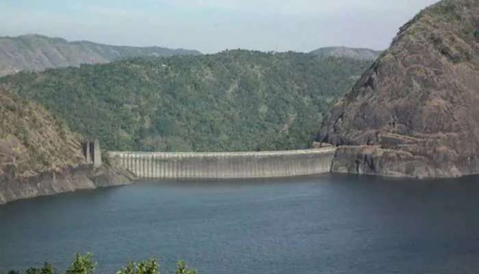 Idukki dam: അണക്കെട്ടിലേക്കുള്ള നീരൊഴുക്ക് കുറഞ്ഞതിനെ തുടർന്ന് ഇടുക്കി ഡാമിന്റെ രണ്ട് ഷട്ടറുകൾ അടച്ചു