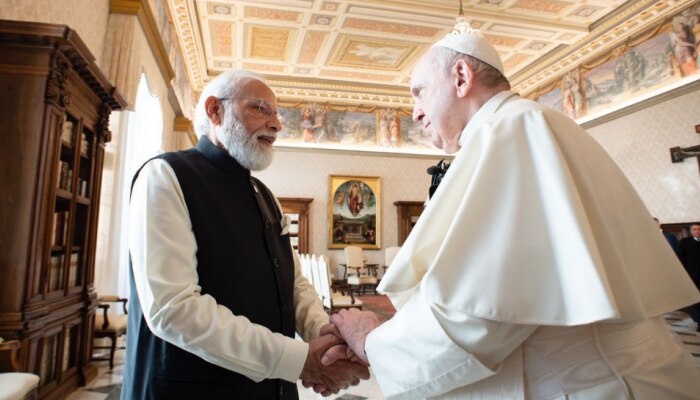 Modi - Pope Francis Meet: മാർപാപ്പ - മോദി കൂടികാഴ്ച: പോപ്പിനെ ഇന്ത്യയിലേക്ക് ക്ഷണിച്ച് പ്രധാനമന്ത്രി