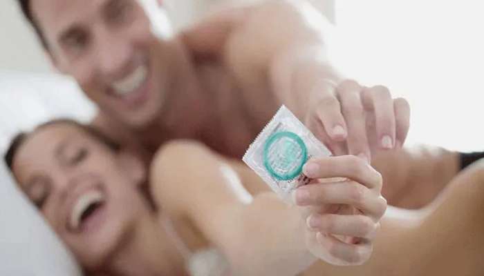 Condom Usage | മഹാമാരിക്കിടെ കോണ്ടം ഉപയോഗിക്കാൻ മറന്ന് ലോകം! കോണ്ടം വിൽപനയിൽ വൻ ഇടിവ്
