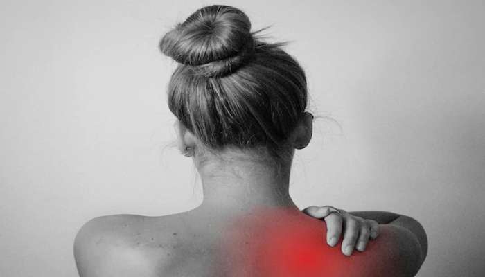 Shoulder pain | പുറം വേദനയും തോൾ വേദനയും ഒഴിവാക്കാൻ ഇക്കാര്യങ്ങൾ ശ്രദ്ധിക്കാം...