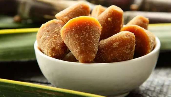 Benefits of Jaggery: അൽപ്പം ശർക്കര നുണയാം, ​ഗുണങ്ങൾ ഏറെയാണ്...