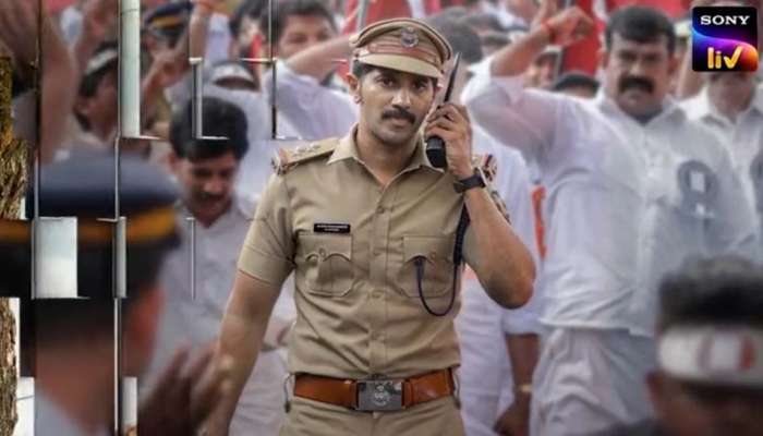 Salute Movie OTT Release : ദുൽഖറിന്റെ സല്യൂട്ട് നേരിട്ട് ഒടിടിയിൽ? ഡിജിറ്റൽ അവകാശം സോണി ലിവിന് എന്ന് റിപ്പോർട്ട് 