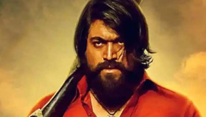 KGF 2 First Review : സസ്പെൻസും ത്രില്ലറുമായി ഞെട്ടിപ്പിക്കുന്ന ക്ലൈമാക്സ്; കെജിഎഫ് 2ന്റെ ആദ്യ റിവ്യു പുറത്ത്