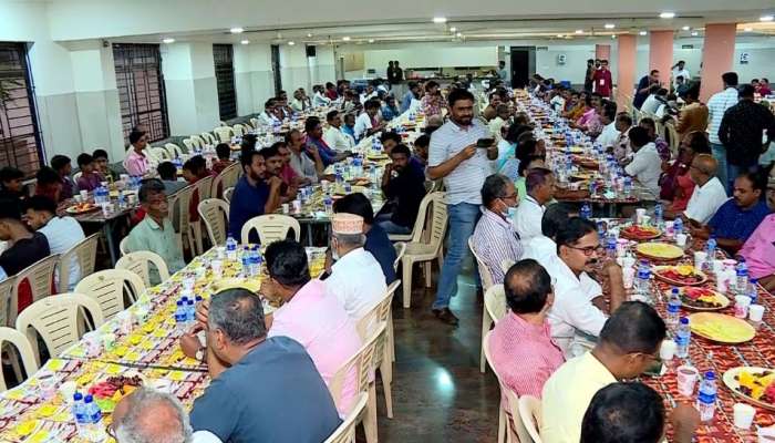  Iftar: ഇങ്ങനെ സ്നേഹിക്കുന്നവരും ഈ ലോകത്തുണ്ട്; അതാണ് ഇരിമ്പിളിയം കാട്ടുമാടം ഇല്ലത്തെ ഇഫ്താർ