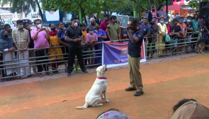 എഴുതിയ അക്കം കുരച്ച് കാണിക്കും; കേരള പോലീസിന്റെ ഡോഗ് സ്ക്വാഡ് വേറെ ലെവലാണ്