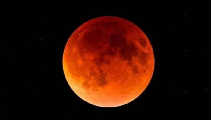 Lunar eclipse 2022: ആകാശത്ത് ഇന്ന് അത്ഭുതക്കാഴ്ച; ബ്ലഡ് മൂൺ എപ്പോൾ ദൃശ്യമാകും, എങ്ങനെ കാണാം.. പൂർണ വിവരങ്ങൾ