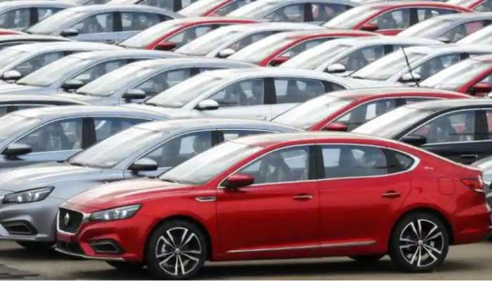 Car sales: ചെറുകാറുകൾക്ക് ആവശ്യക്കാർ കുറയുന്നു,പ്രിയം എസ് യുവി- കണക്ക് പുറത്ത്