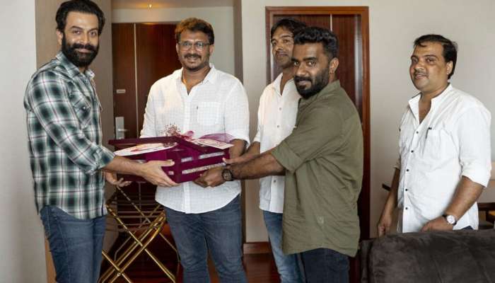 Prithviraj Sukumaran: പൃഥ്വിരാജിനെ നായകനാക്കി ബ്രഹ്‌മാണ്ഡ ചിത്രവുമായി ഉർവ്വശി തിയേറ്റേഴ്സ്; വിലായത്ത് ബുദ്ധ ഉടൻ ചിത്രീകരണം ആരംഭിക്കും