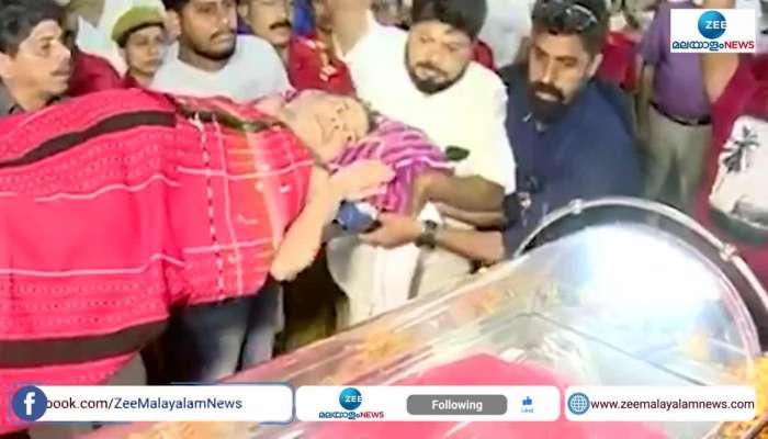 Pushpan pays tribute to Kodiyeri Balakrishnan