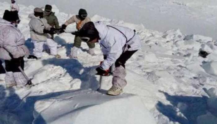 Uttarakhand Avalanche: ഉത്തരാഖണ്ഡിലെ ഹിമപാതത്തിൽ 10 പേർ മരിച്ചു; കനത്ത മഴയും മഞ്ഞുവീഴ്ചയും തുടരുന്നു