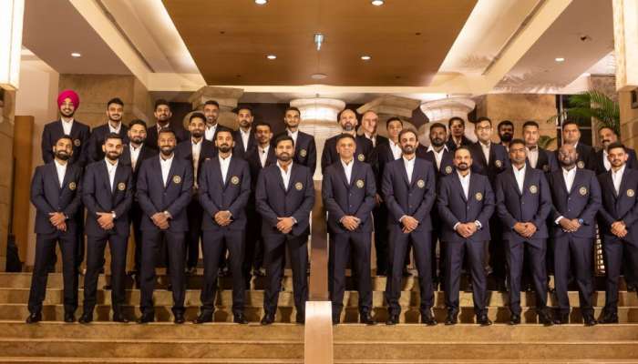 T20 World Cup 2022 : ബുമ്രയ്ക്ക് പകരക്കാരനില്ലാതെ രോഹിത്തും സംഘവും ഓസ്ട്രേലിയയിലേക്ക് തിരിച്ചു