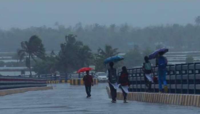 സംസ്ഥാനത്ത് ഇന്നും കനത്ത മഴയ്ക്ക് സാധ്യത; മൂന്നു ജില്ലകളിൽ ഓറഞ്ച് അലർട്ട്