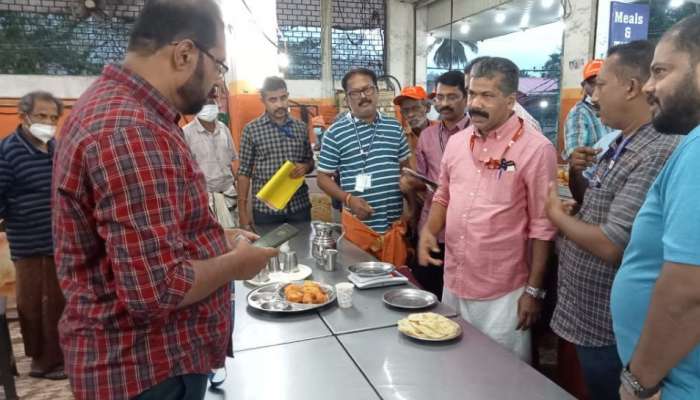 Sabarimala: സന്നിധാനത്ത് കടകളിലും ഹോട്ടലുകളിലും പരിശോധന കര്‍ശനമാക്കി; 31000 രൂപ പിഴയിട്ടു