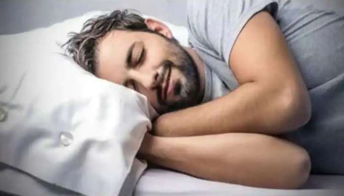 What Is Hypersomnia: എന്താണ് ഹൈപ്പർസോമ്നിയ? കാരണങ്ങളും ലക്ഷണങ്ങളും അറിയാം