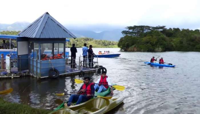 മഴമാറി മാനം തെളിഞ്ഞു: ഇടുക്കിയിൽ സഞ്ചാരികളുടെ വന്‍ തിരക്ക്