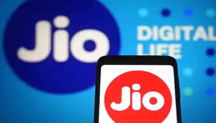 Jio Data Plans : ഫുട്ബോൾ ആരാധാകർക്ക് കിടലൻ പ്ലാനുമായി ജിയോ; ഇനി ഫിഫ ലോകകപ്പ് തടസ്സമില്ലാതെ ആസ്വദിക്കാം