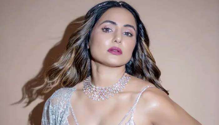 Hina Khan Stunning Look: ലേസ് ലെഹങ്കയ്‌ക്കൊപ്പം ഹോട്ട് പ്ലംഗിംഗ് ബ്ലൗസിൽ  ഹിന ഖാൻ -  ചിത്രങ്ങള്‍  വൈറല്‍ 