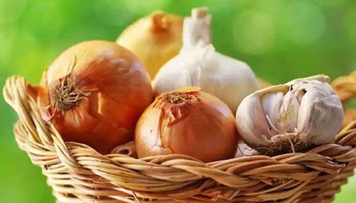 Astro Rules for Garlic and Onion: ഈ 5 ദിവസങ്ങളിൽ വെളുത്തുള്ളിയും ഉള്ളിയും അബദ്ധത്തിൽ പോലും കഴിക്കരുത്, കാരണമറിയാം