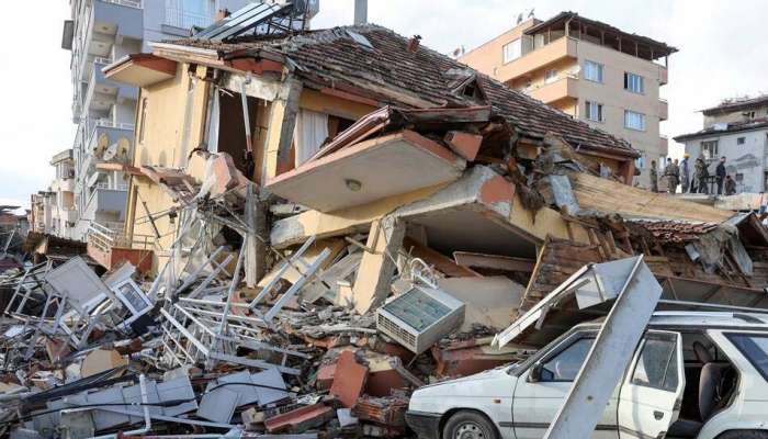 Turkey Earthquake:  "സമാനതകളില്ലാത്ത ദുരന്തം";  തുര്‍ക്കി - സിറിയ ഭൂകമ്പത്തിൽ മരണപ്പെട്ടവർക്ക് ആദരാഞ്ജലികൾ അർപ്പിച്ച് നിയമസഭ