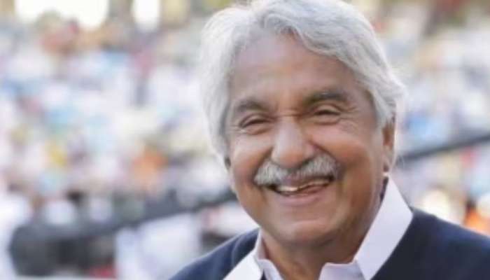 Oommen Chandy: ഉമ്മൻചാണ്ടി വിദ​ഗ്ധ ചികിത്സയ്ക്കായി ബെം​ഗളൂരുവിലേക്ക്; ചാർട്ടേ‍ഡ് വിമാനം ഒരുക്കി എഐസിസി