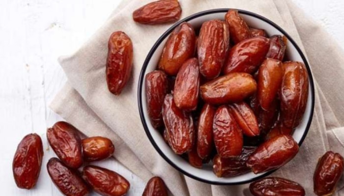 Dates Health Benefits: രുചിയിൽ മാത്രമല്ല, ​ഗുണത്തിലും കേമനാണ് ഈന്തപ്പഴം; ആരോ​ഗ്യ ​ഗുണങ്ങൾ അറിയാം