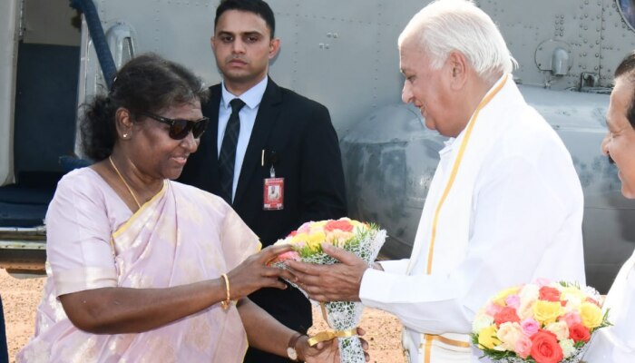 President Droupadi Murmu : രാഷ്ട്രപതി മാതാ അമൃതാനന്ദമയിയെ സന്ദർശിച്ചു; തലസ്ഥാനത്ത് വിവിധ പരിപാടികളിൽ പങ്കെടുക്കും